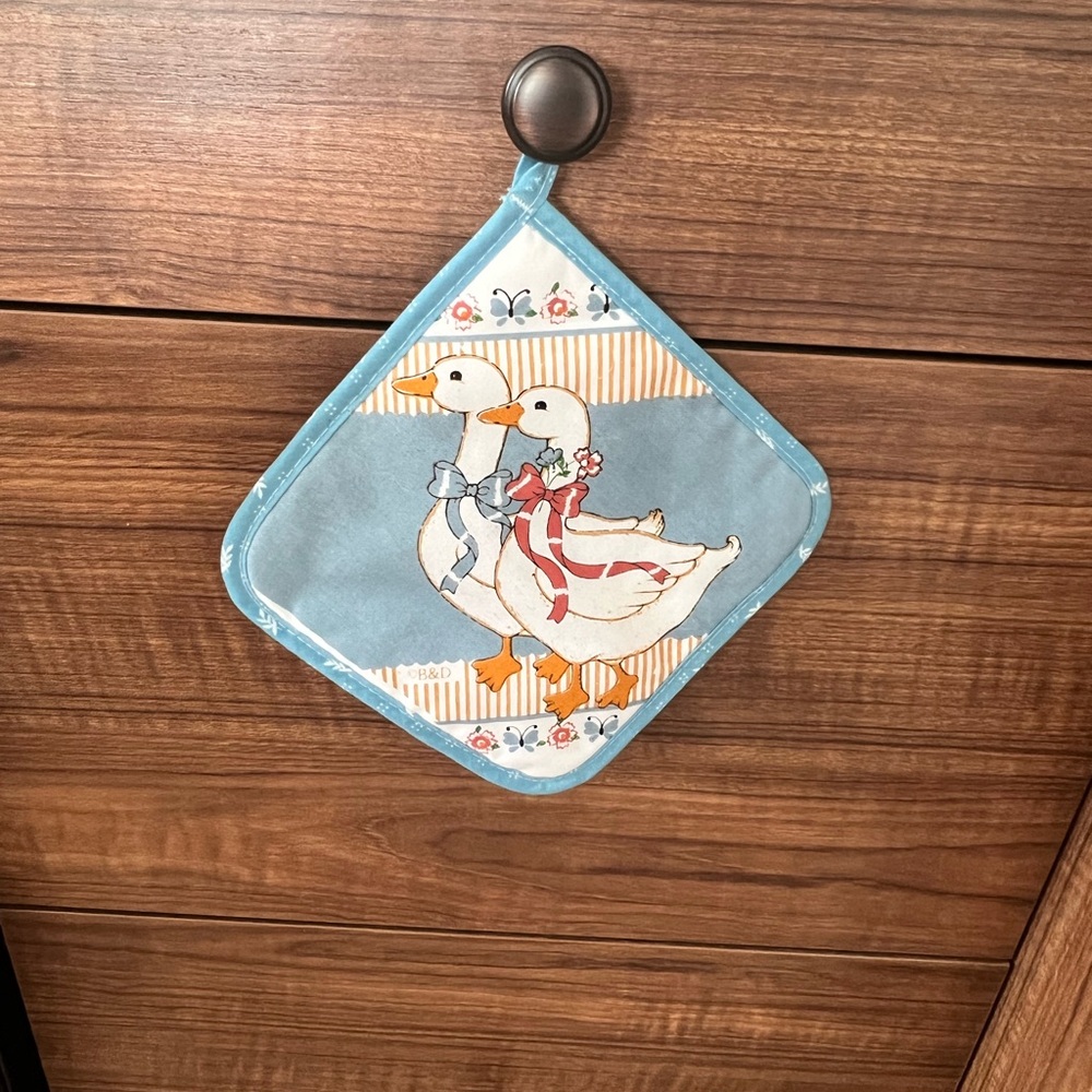 Whimsical Duck Design Pot Holder - Blue and White